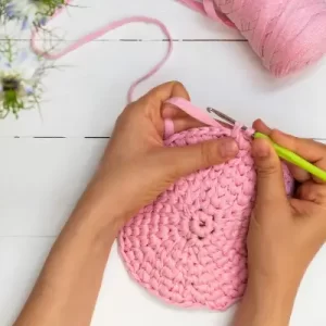 Por que o Crochê é a Atividade Perfeita para a Terceira Idade